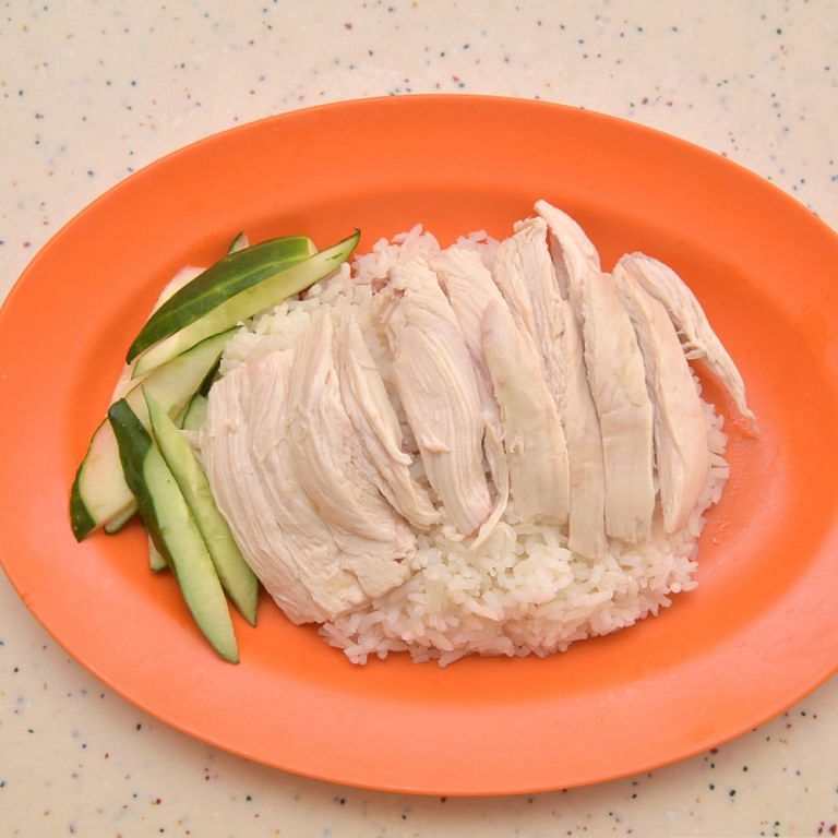 singapore hawker food chicken rice