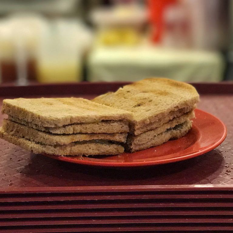 singapore hawker food kaya toast