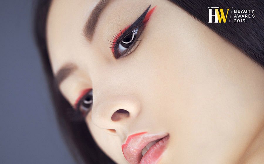 You need this fine-tipped eyeliner to create all your eye ...