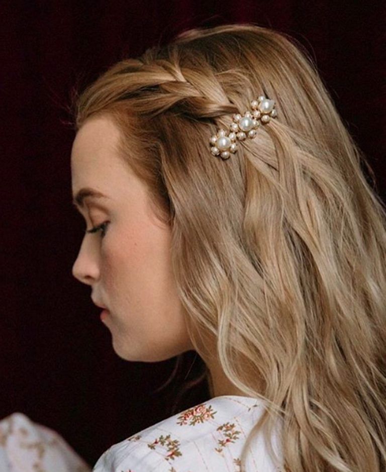 Shoulder length bridesmaid hairstyles