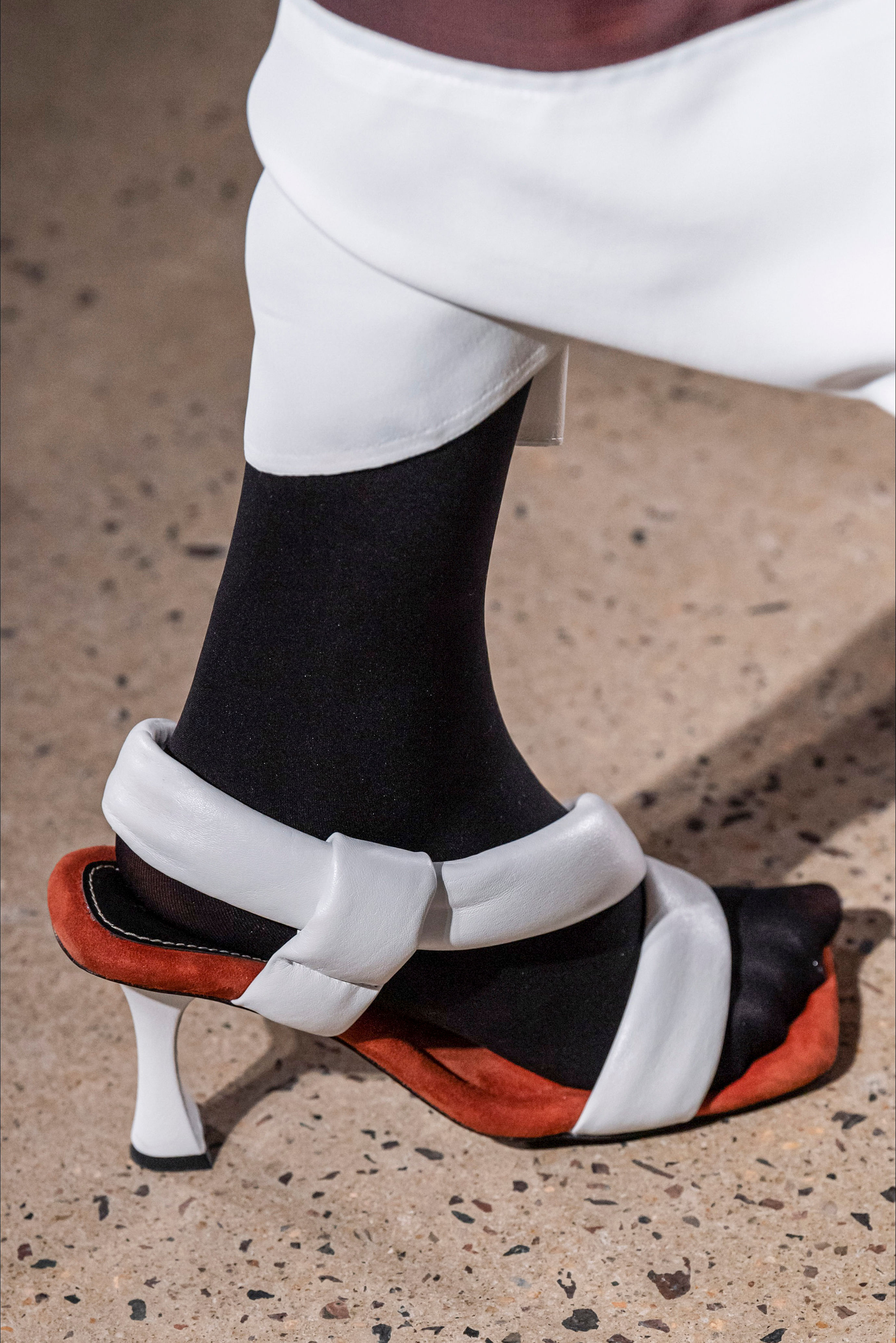 10 designer puffy strap sandals to get right NOW (cos' they're comfy
