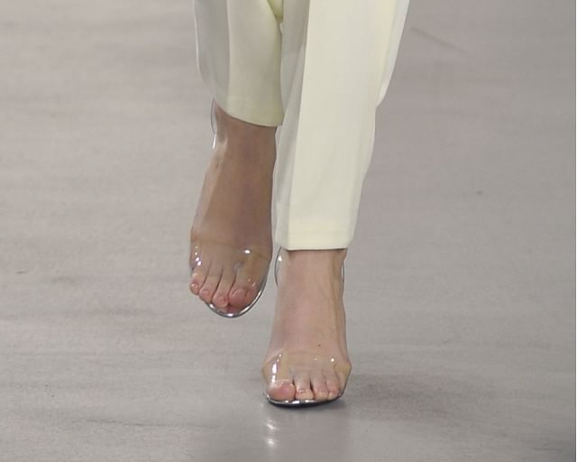 clear shoes trend