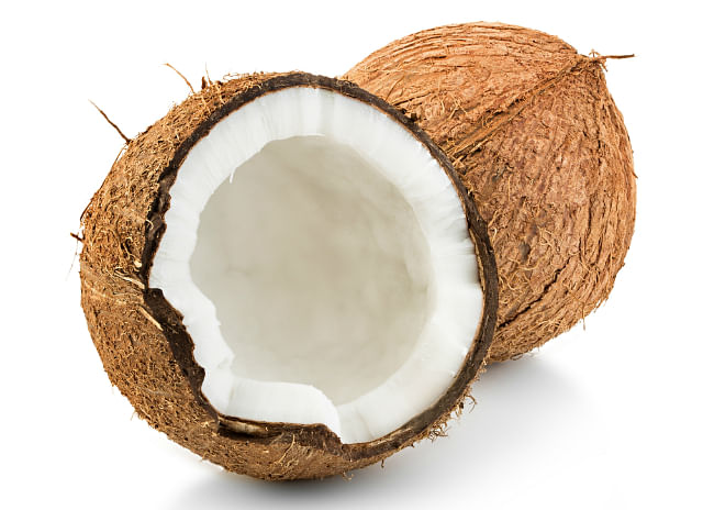 6 amazing health and skincare benefits of coconut oil and how to use it story