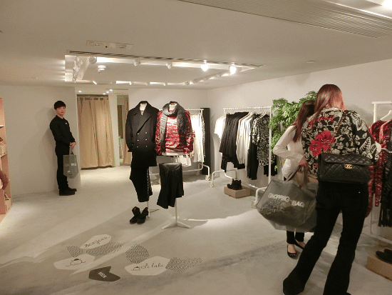 Isabel Marant H&M pops up in the centre Kong - Her World Singapore
