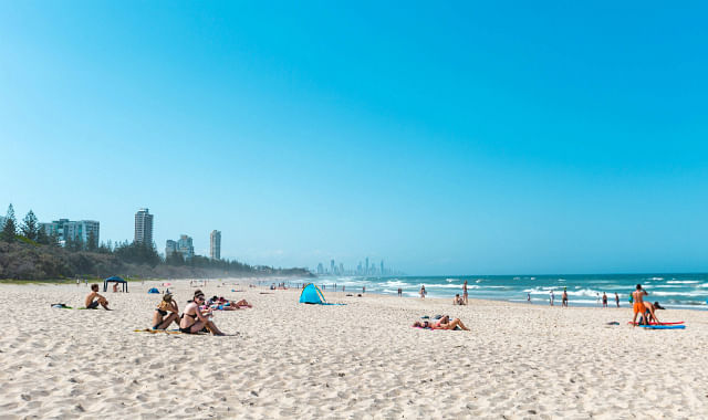 cheap flights travel from singapore to gold coast australia for holiday GOLD COAST BEACH 1